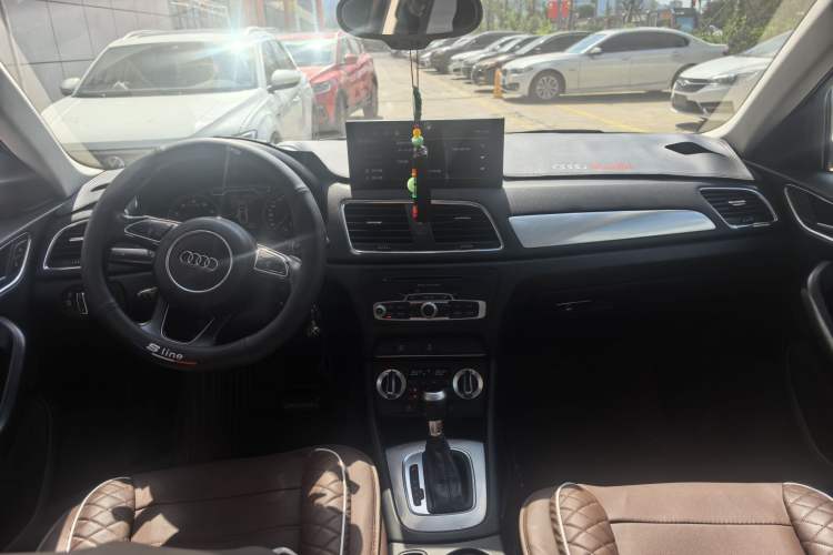 Used Audi Q3 2015 35 TFSI Ambition Edition
