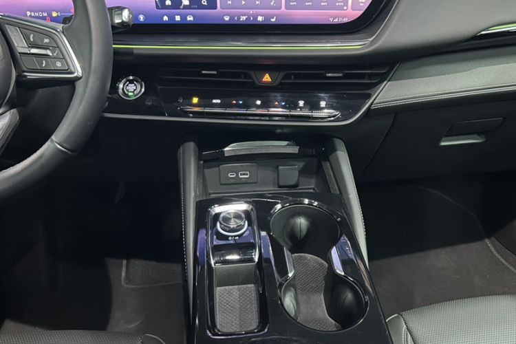 Used Buick Envision 2025 25T Entry-Grade Platinum Edition
