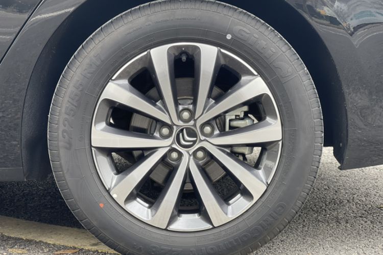 Used Citroen C6 2021 400THP Comfort Edition
