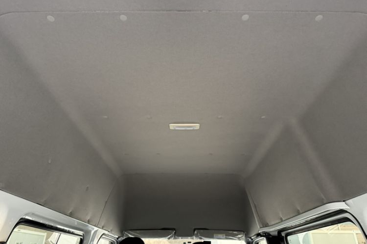 Used JMC Transit 2021 2.8T Space King Taurus Short Wheelbase Mid-Height 6-Seater Diesel Euro VI JX493
