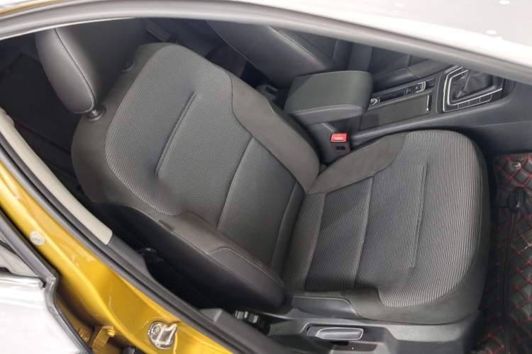 Used Volkswagen Golf 2019 280TSI DSG Comfort Version China VI Standard
