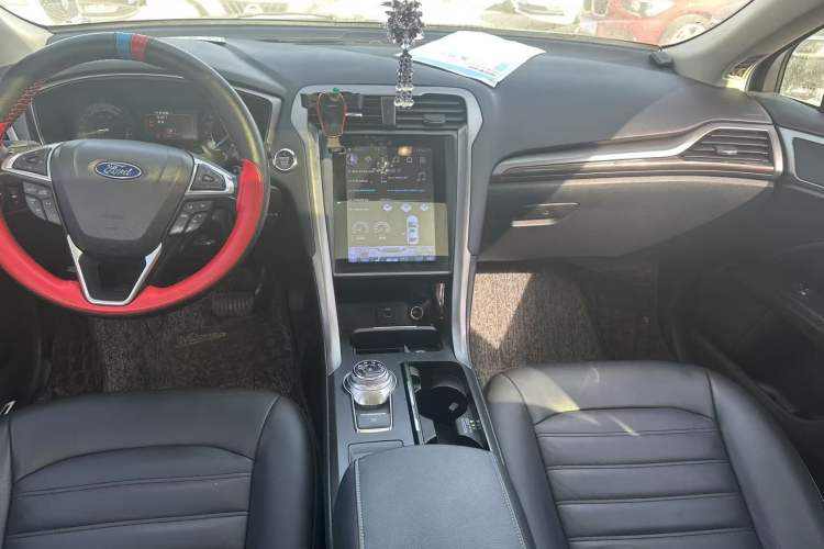 Used Ford Mondeo 2017 EcoBoost 200 Stylish Model
