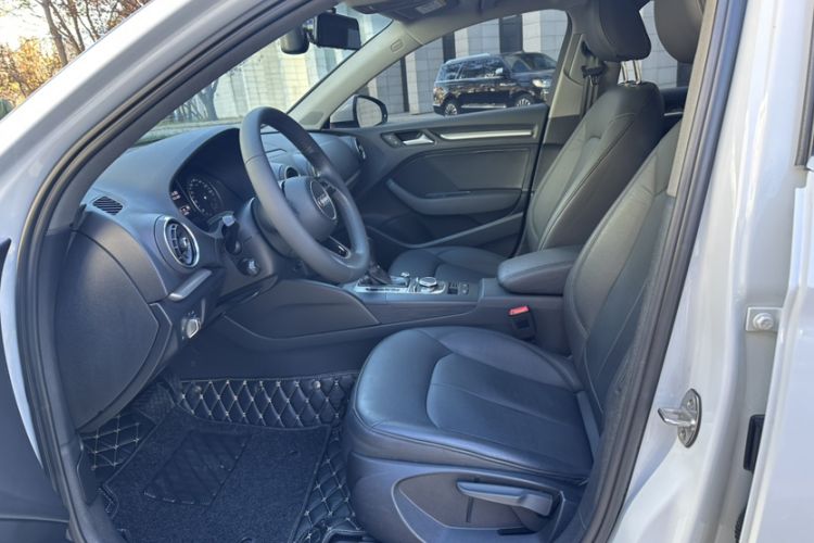 Used Audi A3 2020 Restyled Limousine 35 TFSI Ambition Version China VI
