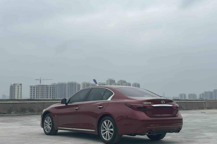Used Infiniti Q50L 2018 2.0T Comfort Edition China VI Standard
