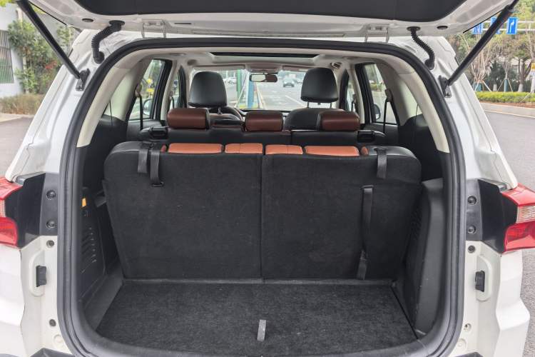 Used HYOSOW S3 2016 S3L 1.5L Manual Prestige Edition