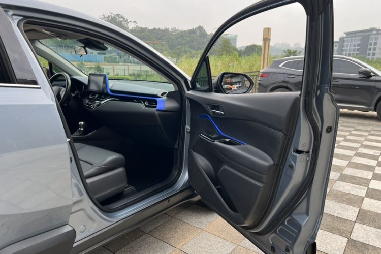 Used Toyota C-HR 2021 2.0L Luxury Edition
