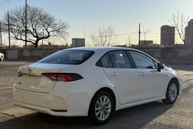 Used Toyota Corolla 2024 1.8L Smart Electric Hybrid Dual-Engine Elite Edition