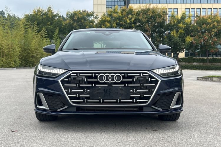 Used Audi A7L 2022 45 TFSI S-line Dream-Building Edition
