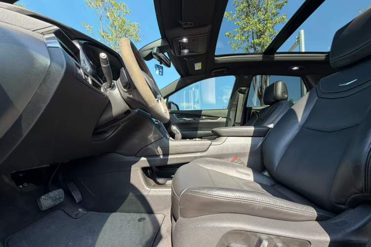 Used Cadillac XT5 2020 28T Luxury Version
