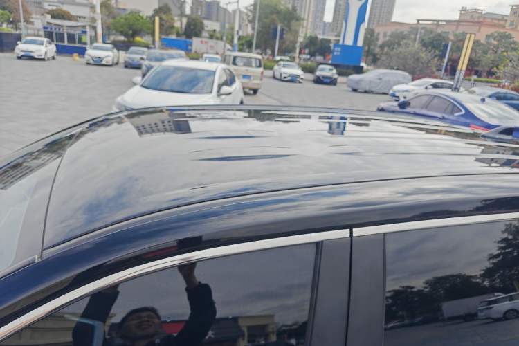 Used Toyota Wildlander 2022 Updated Version 2.0L CVT Two-Wheel Drive Leading Edition
