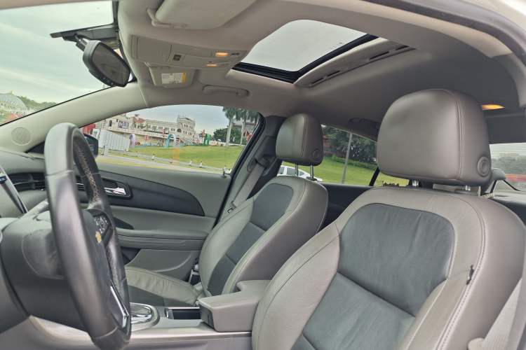 Used Chevrolet Malibu 2013 2.4L Automatic Luxury Edition
