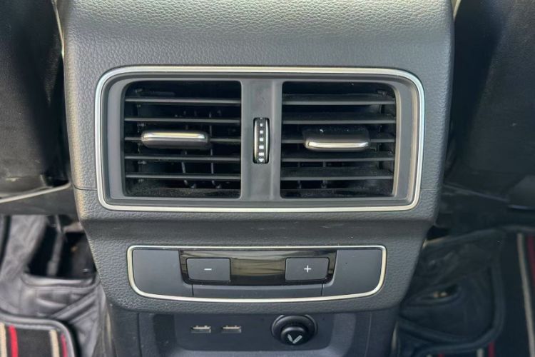 Used Audi Q5L 2018 40 TFSI Prestige Edition China VI Emission Standard
