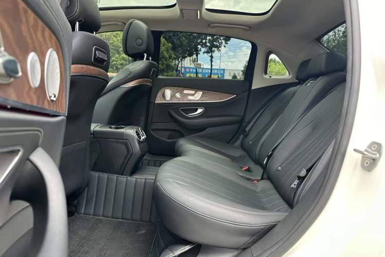 Used Mercedes-Benz E-Class 2020 E 300 L Luxury Model
