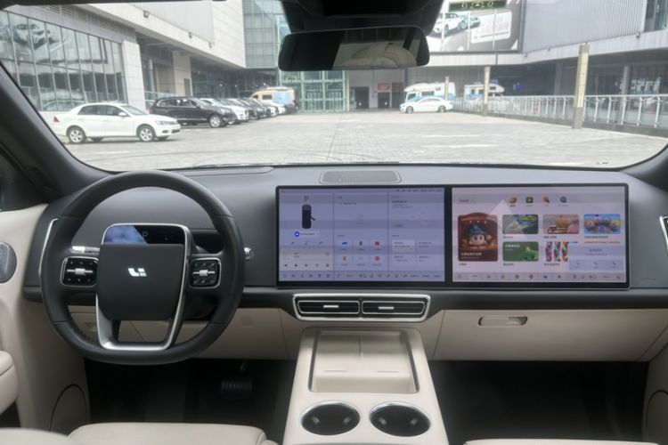 Used Li Auto L9 2022 Max model
