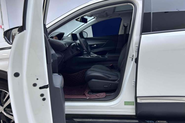 Used Peugeot 5008 2017 350THP 7-Seater Elite Edition
