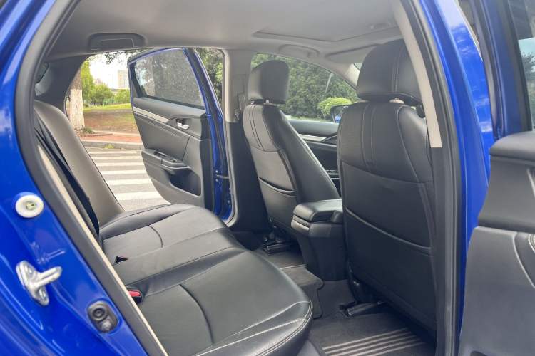 Used Honda Civic 2016 220TURBO CVT Luxury Edition