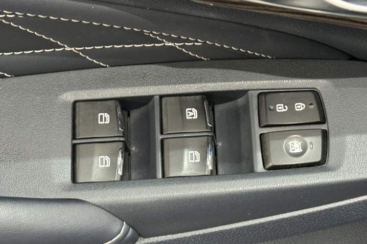 Used GAC Trumpchi M8 2019 320T Ultimate Edition