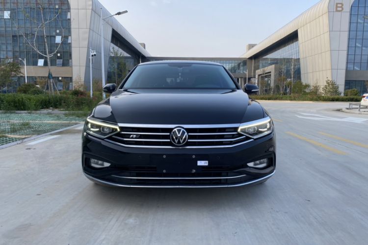 Used Volkswagen Magotan 2020 330TSI DSG Luxury Edition
