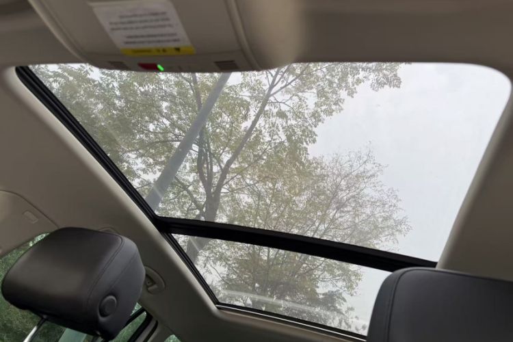 Used Volkswagen Variant 2017 380TSI Four-Wheel Drive Trail Edition
