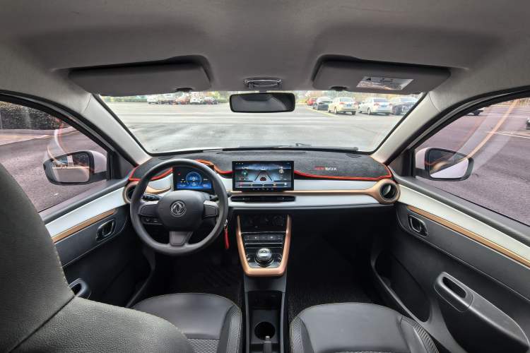 Used Dongfeng NAMMI BOX 2022 Light Wind Edition 201KM Lightning Model
