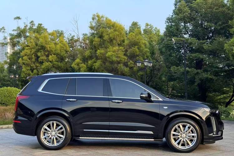 Used Cadillac XT6 2022 2.0T 7-Seater Four-Wheel Drive Luxury Version
