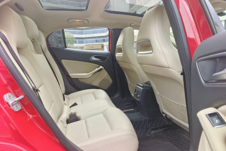 Used Mercedes-Benz GLA 2016 GLA 220 4MATIC Fashion Edition