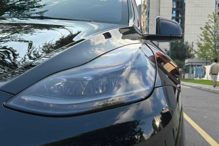 Used Tesla Model Y 2022 Rear-Wheel-Drive Version
