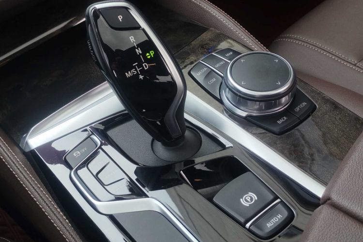 Used BMW 5 Series 2019 Restyled 525Li M Sport Package
