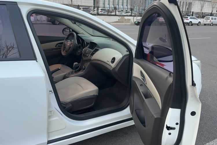 Used Chevrolet Cruze 2015 1.5L Classic SE AT