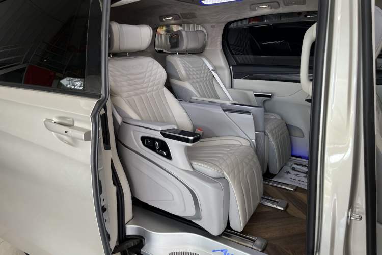 Used Buick GL8 2022 ES Landtrek 653T Comfort Edition
