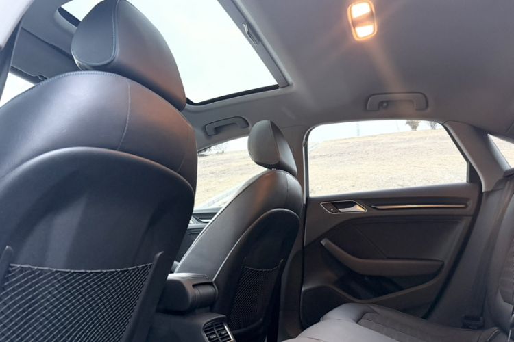 Used Audi A3 2019 Limousine 35 TFSI Fashion Edition China VI Emission Standard