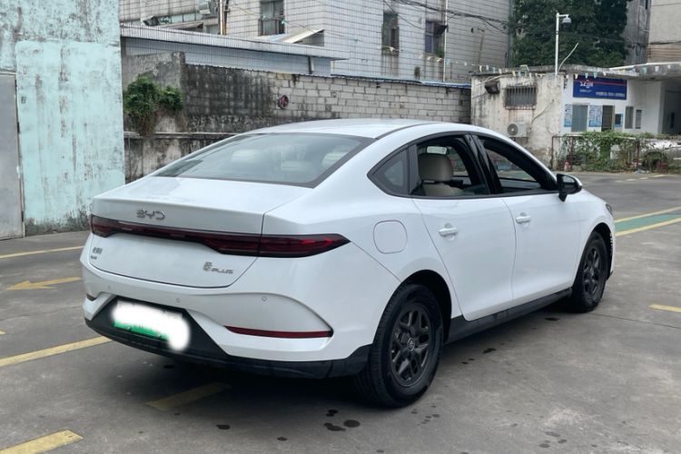 Used BYD Qin PLUS 2025 DM-i Smart Drive 55KM Leading Model