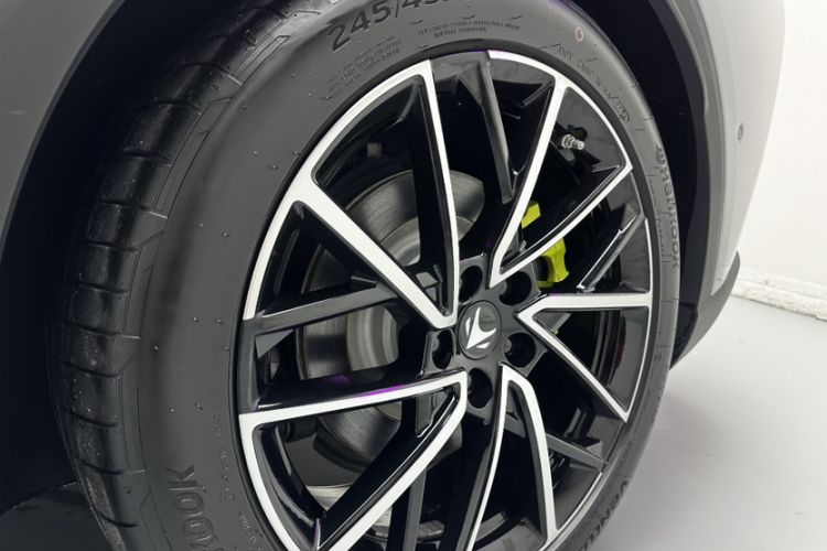 Used ARCFOX Alpha S5 2024 650ULTRA 390kW