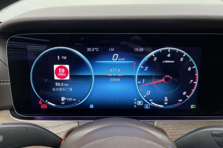 Used Mercedes-Benz E-Class 2022 E 260 L
