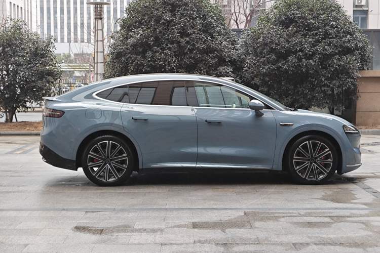 Used Hima Luxeed R7 2025 Extended-Range 331km Ultra