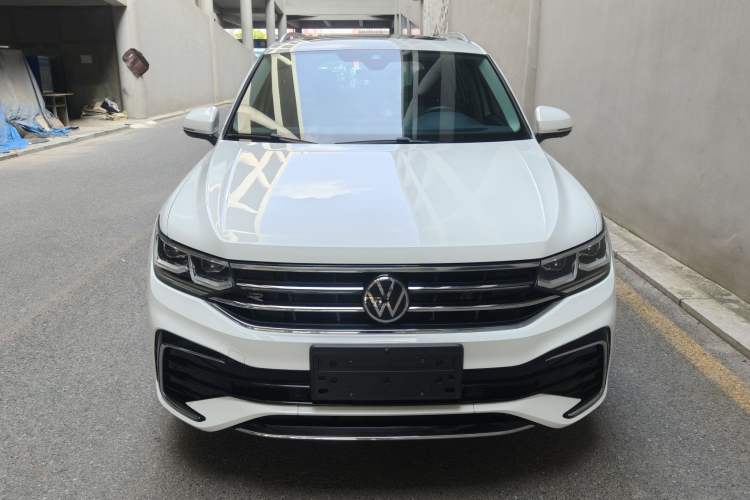 Used Volkswagen Tiguan L 2023 330TSI Automatic Two-Wheel Drive R-Line Flagship Edition