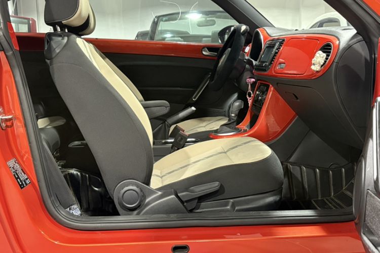 Used Volkswagen Beetle 2018 180TSI Shangle Model
