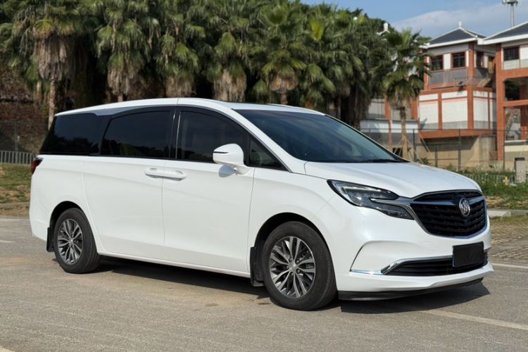 Used Buick GL8 2022 ES Landtrek 653T Comfort Edition