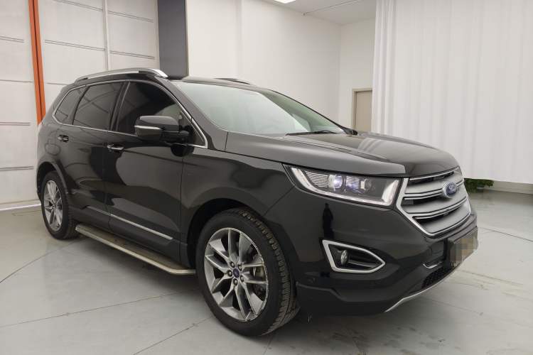 Used Ford Edge 2018 EcoBoost 245 Four-Wheel Drive Titanium 7-Seater
