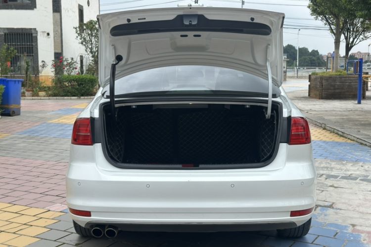 Used Volkswagen Sagitar 2018 280TSI DSG Comfort Model
