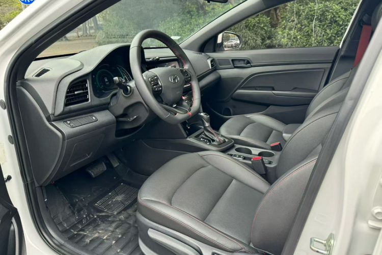 Used Hyundai Elantra 2020 1.4T Dual-Clutch Xuan Dong · Dynamic Version