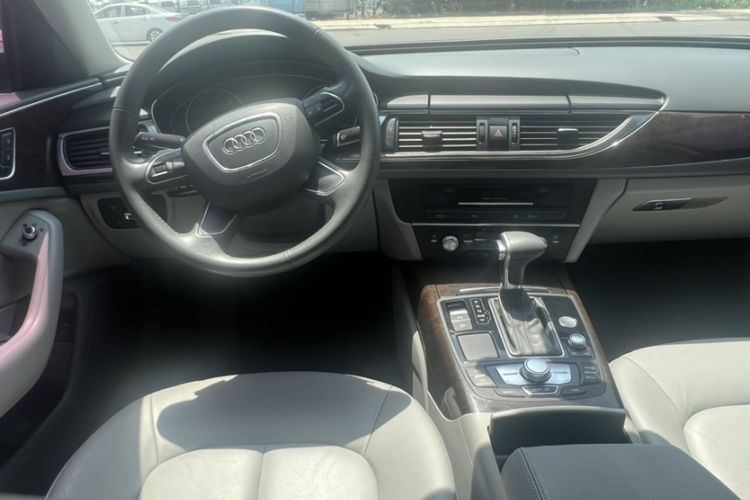 Used Audi A6L 2012 TFSI Comfort Model
