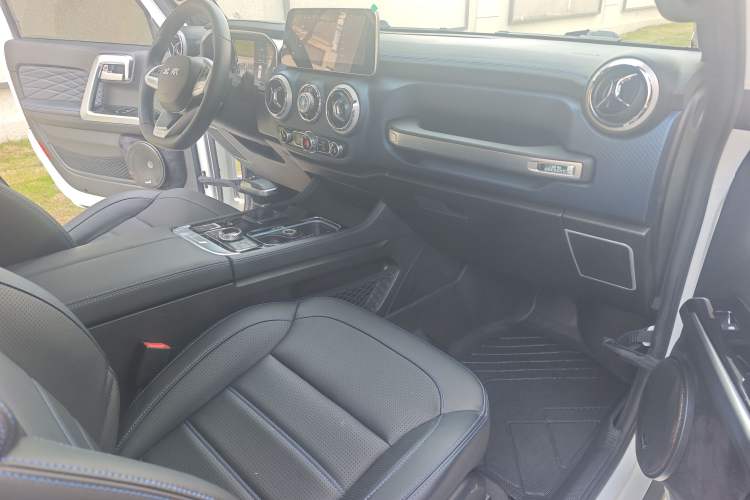 Used Beijing Auto BJ40 2020 2.0T Automatic Four-Wheel Drive Tribute Edition 2020 Xieke Version
