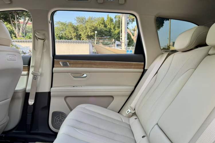 Used Hima AITO M7 2024 1.5T Intelligent Drive 4WD Ultra Version 5 Seats