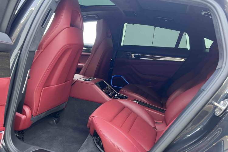 Used Porsche Panamera 2022 Panamera 4 E-Hybrid Executive Long Wheelbase Platinum Edition 2.9T
