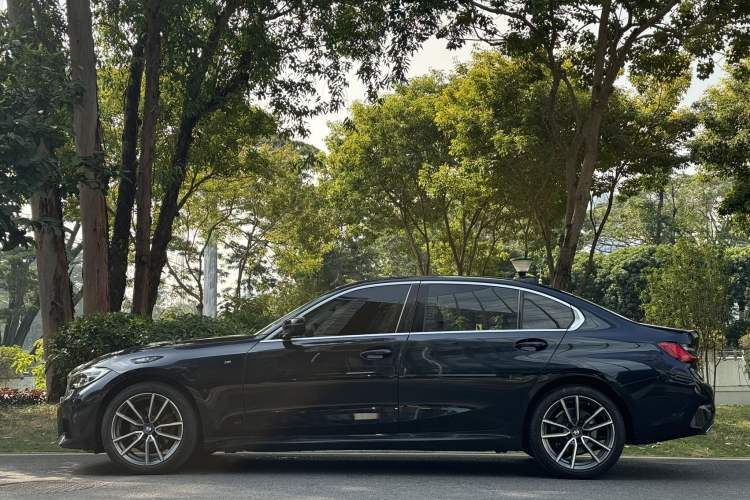 Used BMW 3 Series 2021 325Li xDrive M Sport Package
