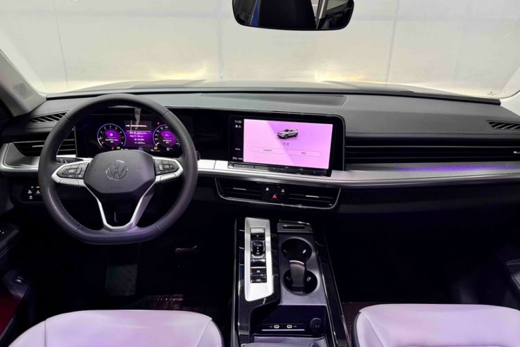 Used Volkswagen Talagon 2023 330TSI Luxury Touring Edition
