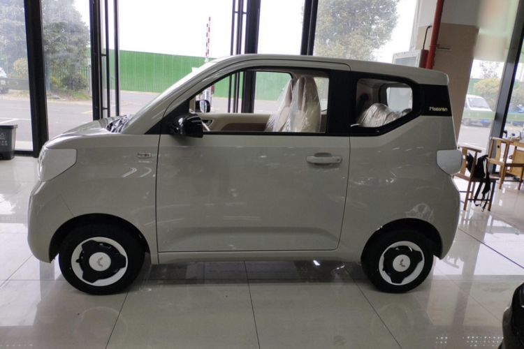 Used Wuling Hongguang MINIEV 2024 3rd Generation 215km Youth Edition
