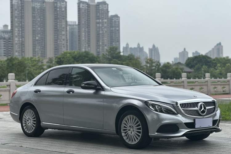 Used Mercedes-Benz C-Class 2015 Facelift C 200 L
