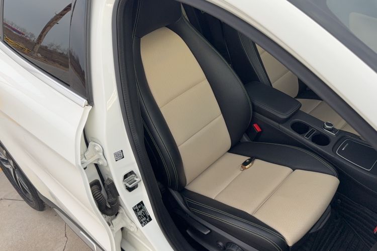 Used Mercedes-Benz GLA 2017 GLA 200 Fashion Model